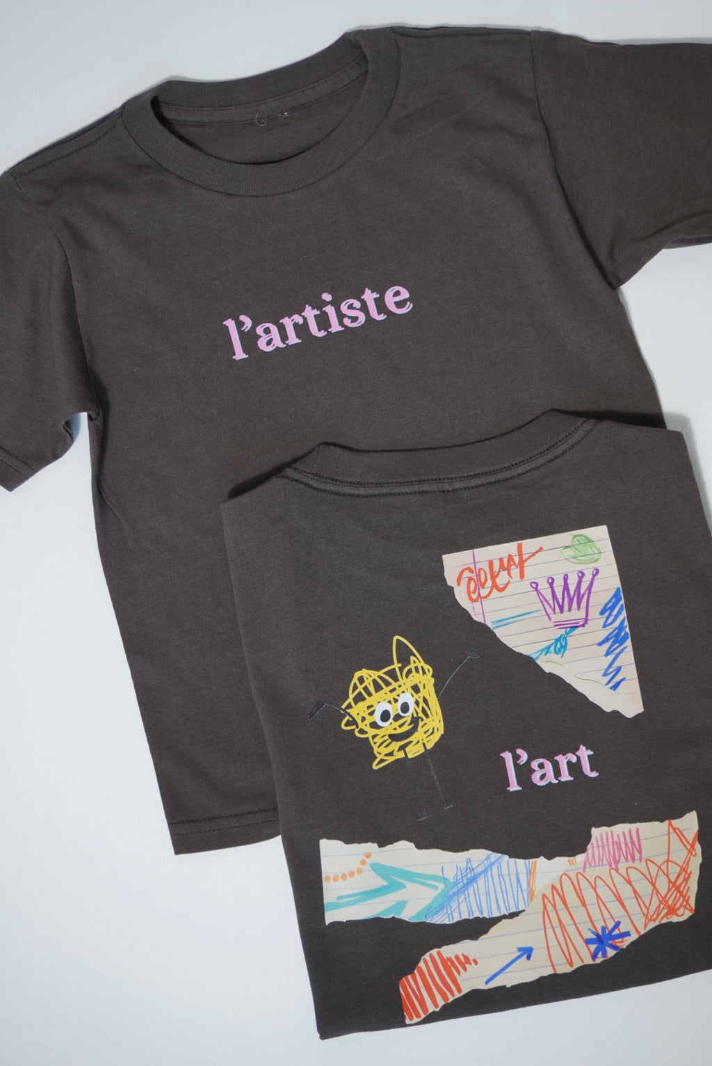 L' artiste Graphic Tee